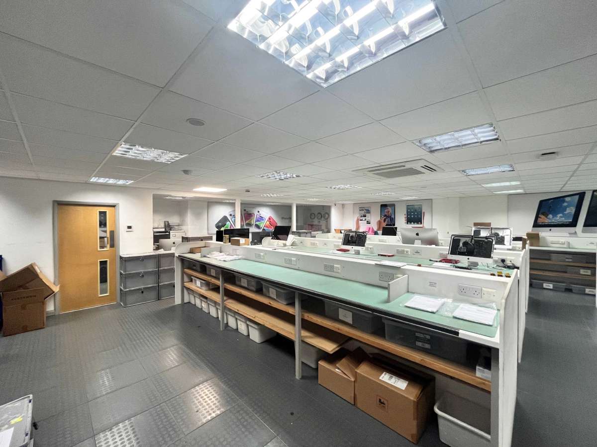 Industrial Unit in Exeter - photo 2