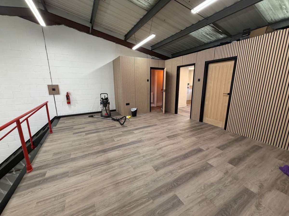 Industrial Unit in Sandbach - photo 4