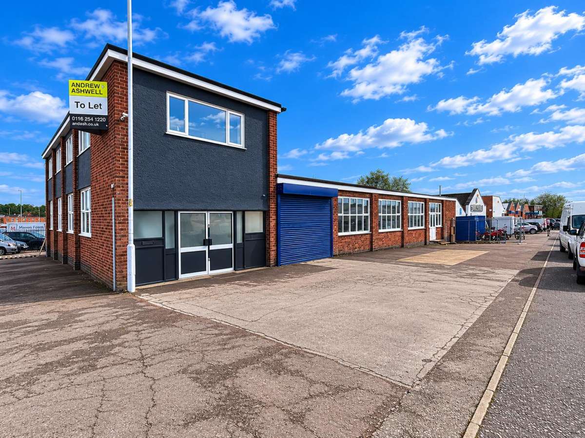 Industrial in Oadby