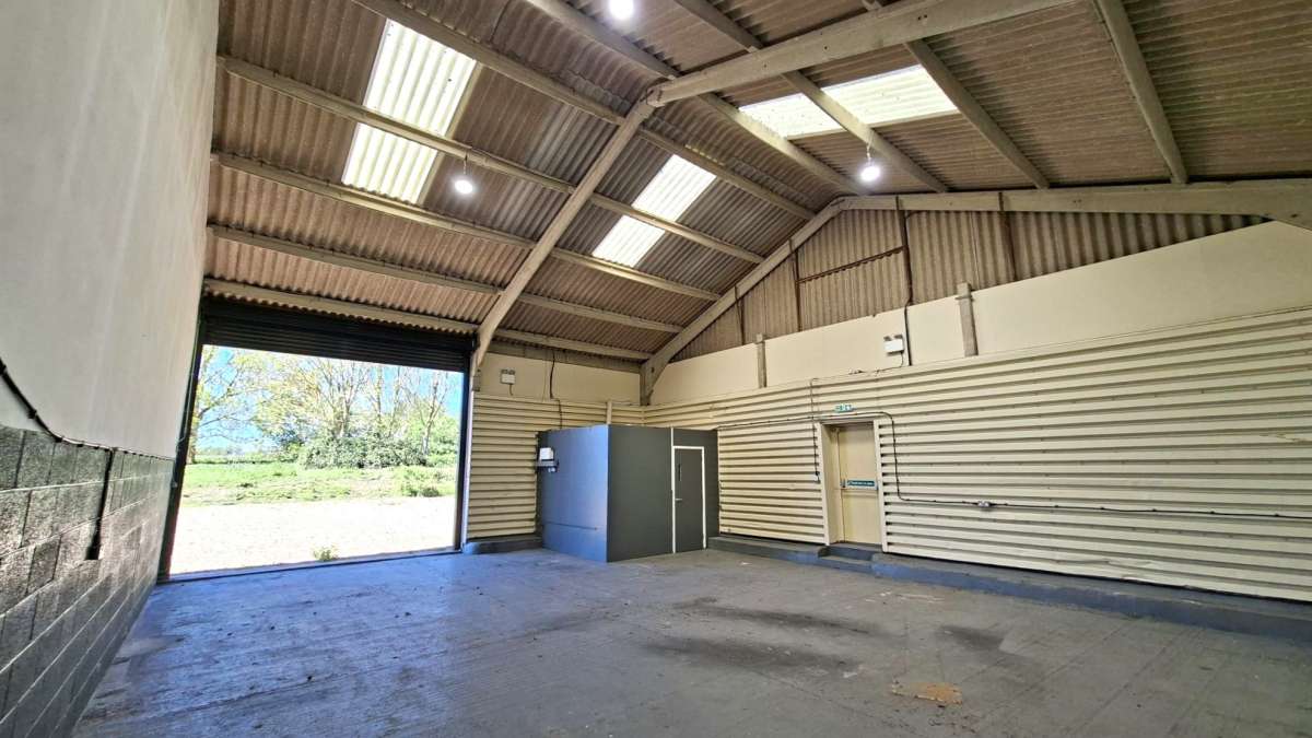Industrial Unit in Ingatestone - photo 3