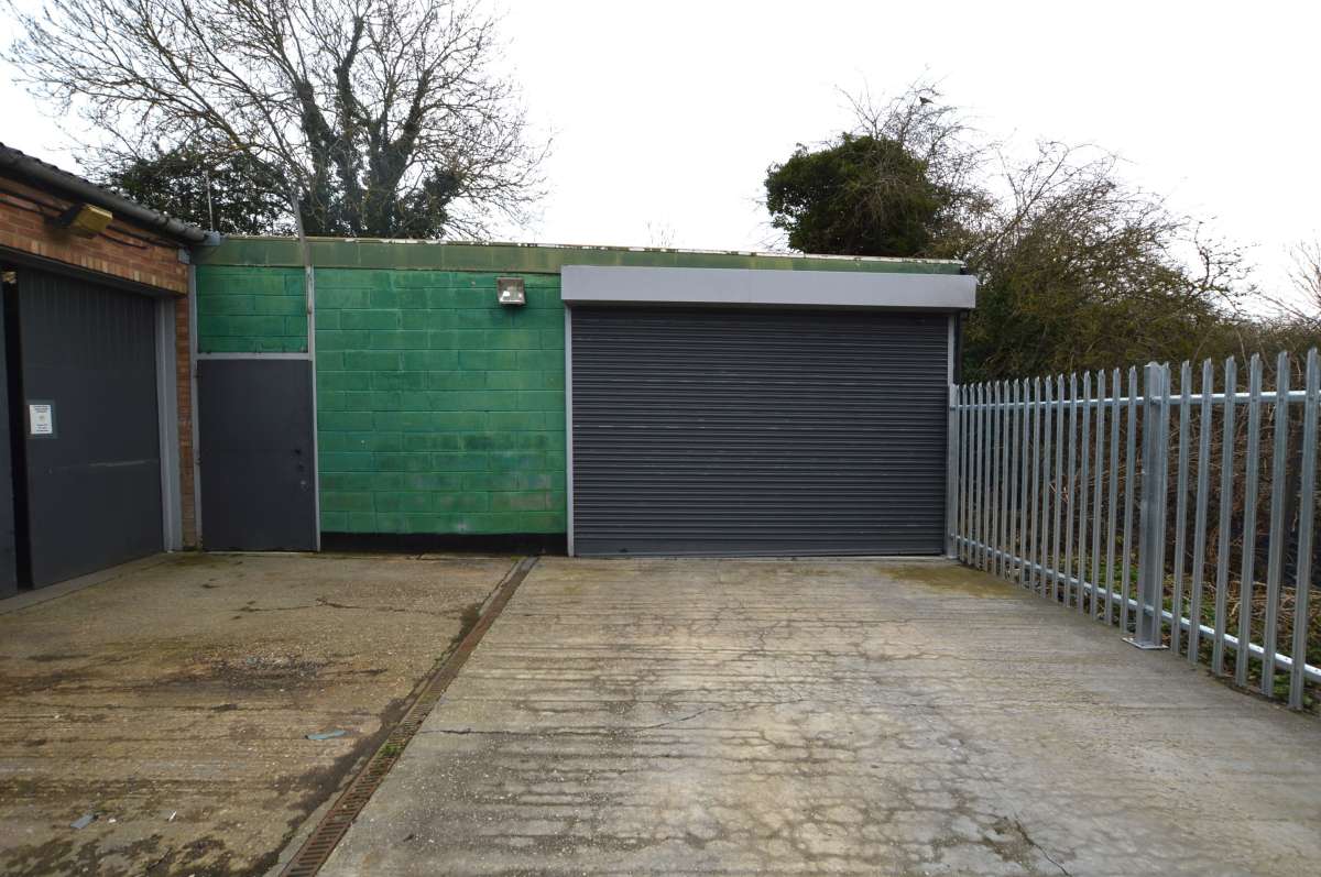 Industrial Unit in Braintree - photo 2
