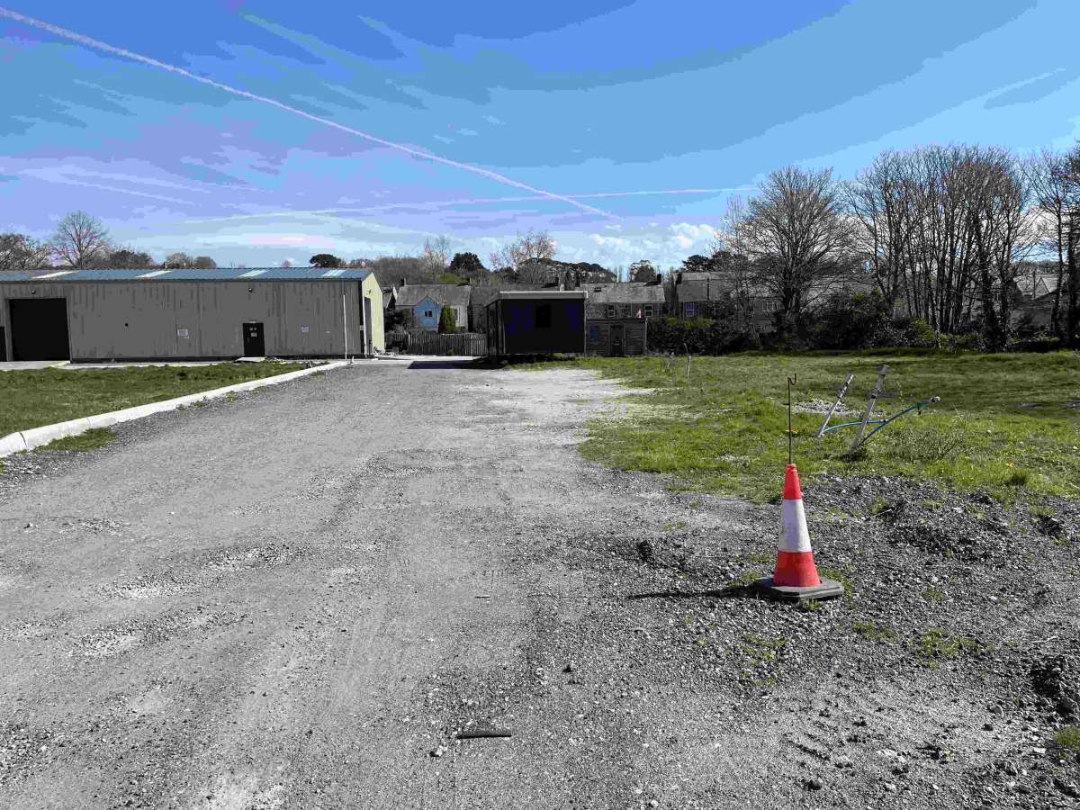 Industrial Unit in Par - photo 4