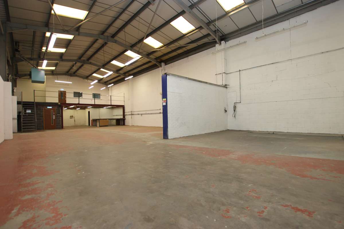 Industrial Unit in Lincoln - photo 4