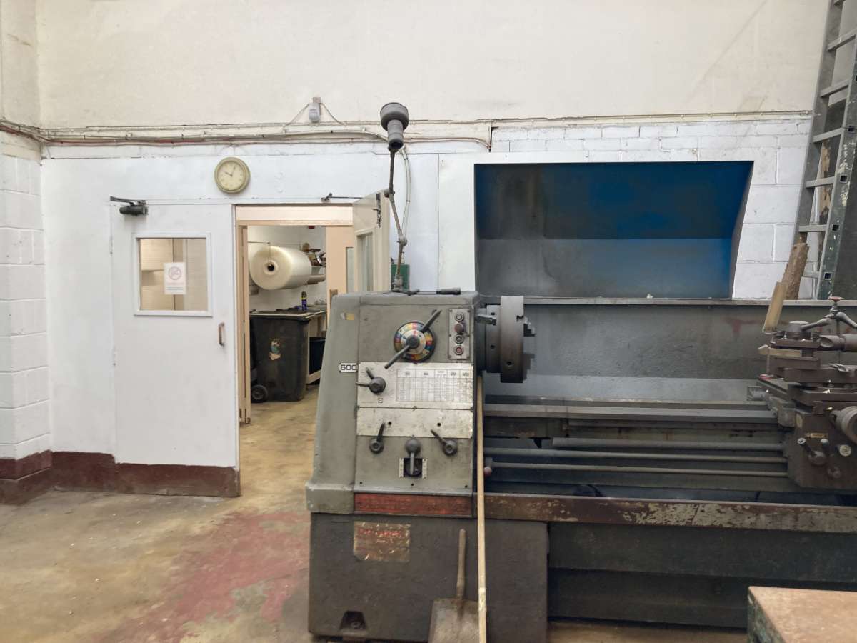 Industrial Unit in Sheffield - photo 2