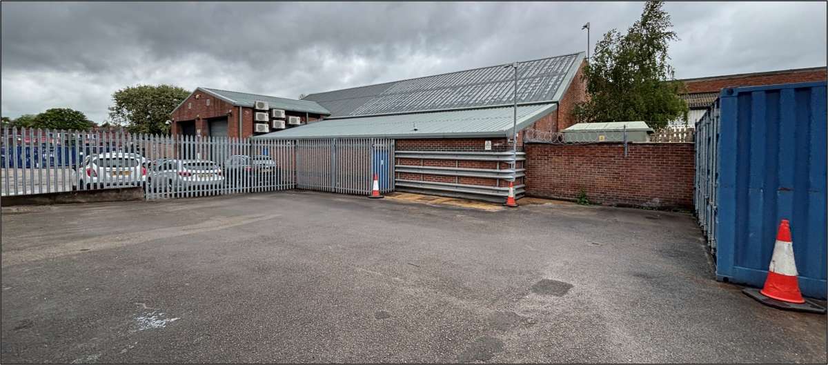 Industrial Unit in Derby - photo 2