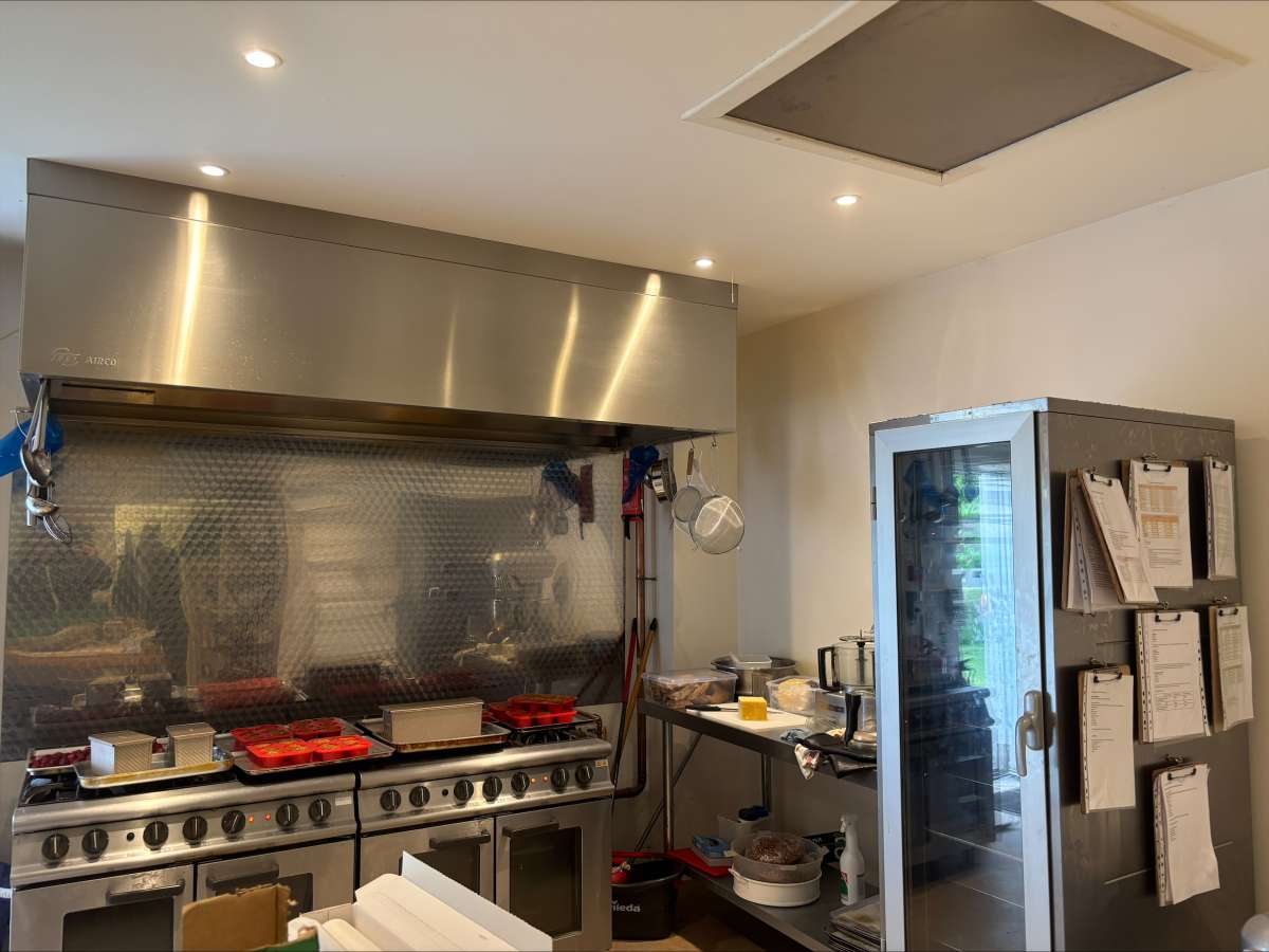 Industrial Unit in Birnam - photo 3