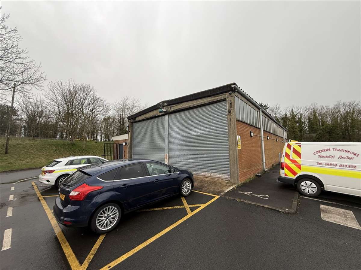 Industrial Unit in Preston - photo 4