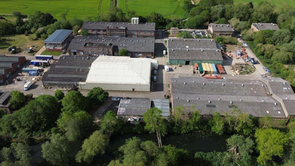 Industrial Unit in Sudbury - photo 3