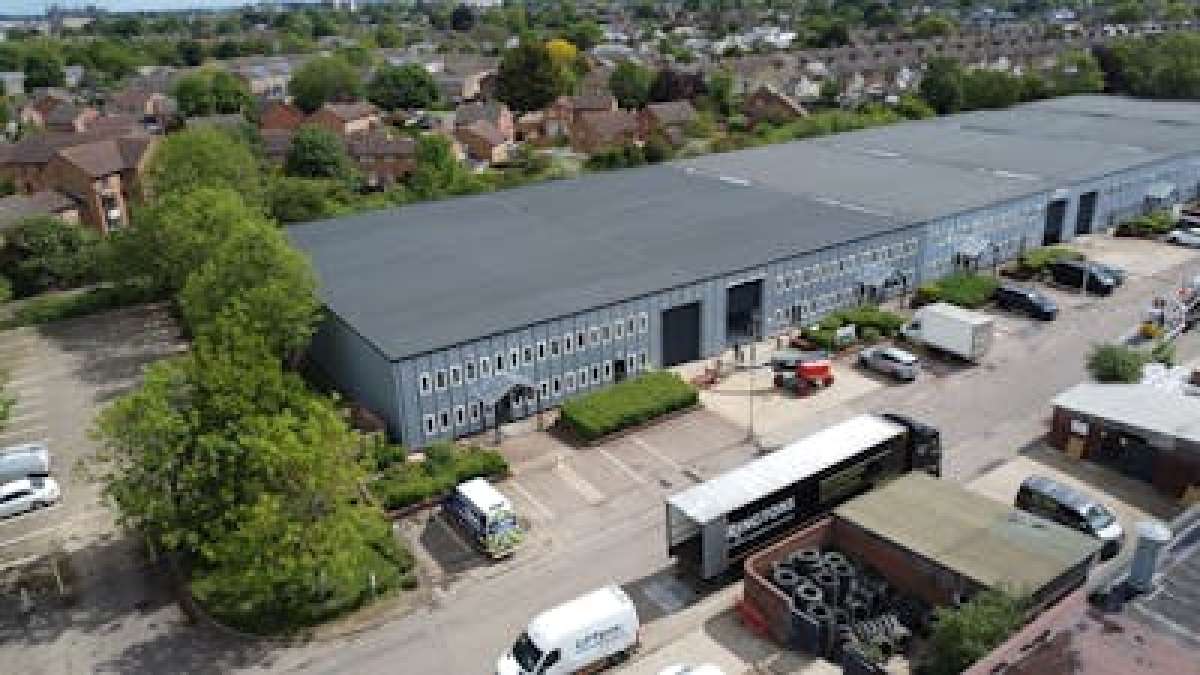 Industrial Unit in Peterborough - photo 4