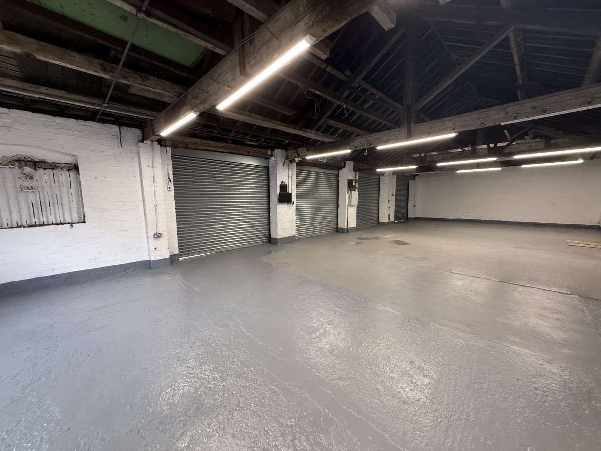 Industrial Unit in Newhall - photo 3