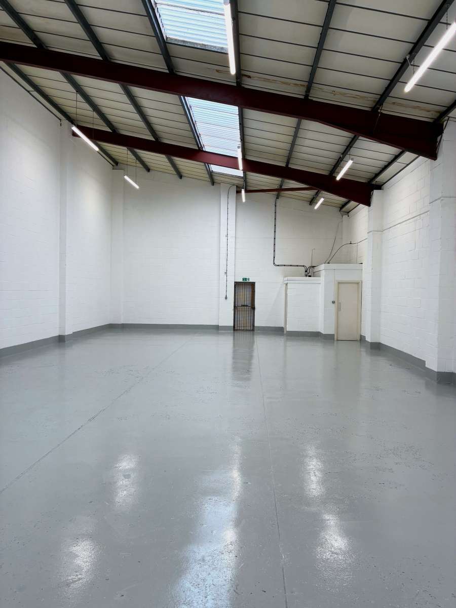Industrial Unit in Letchworth Garden City - photo 2