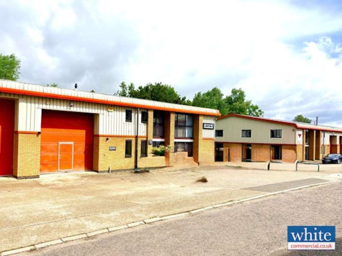 Industrial Unit in Buckingham - photo 2