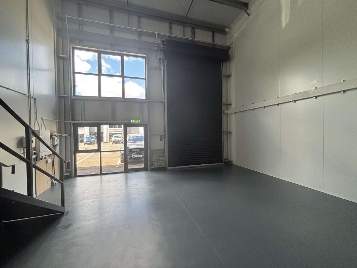 Industrial Unit in Chelston - photo 2