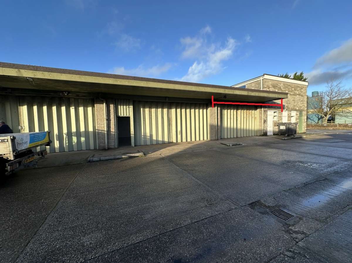 Industrial Unit in Redruth - photo 3