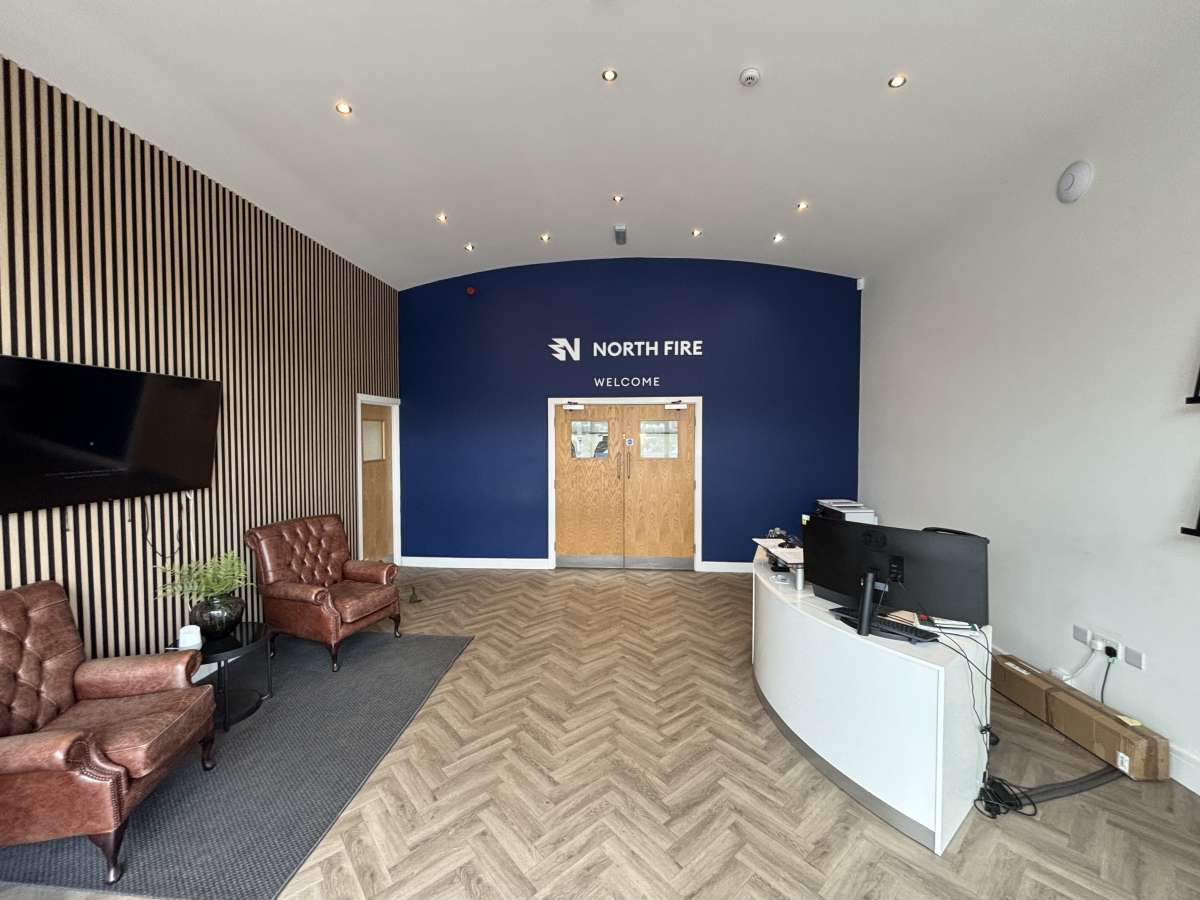 Industrial Unit in Hebden Bridge - photo 4