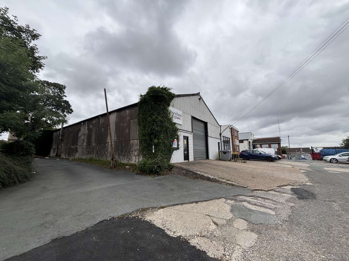Industrial Unit in Drighlington - photo 4