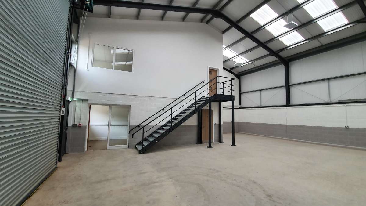 Industrial Unit in Thurlaston - photo 3