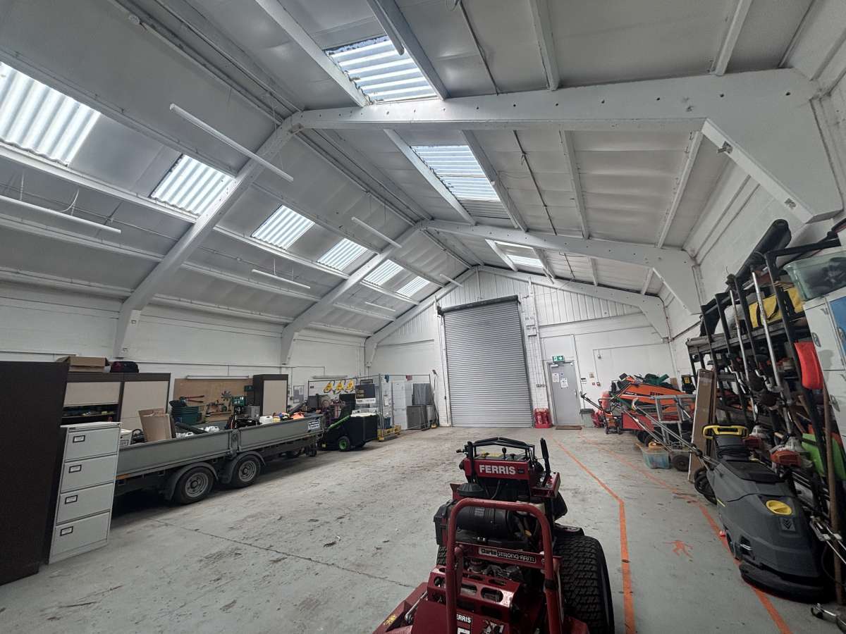Industrial Unit in Norwich - photo 3