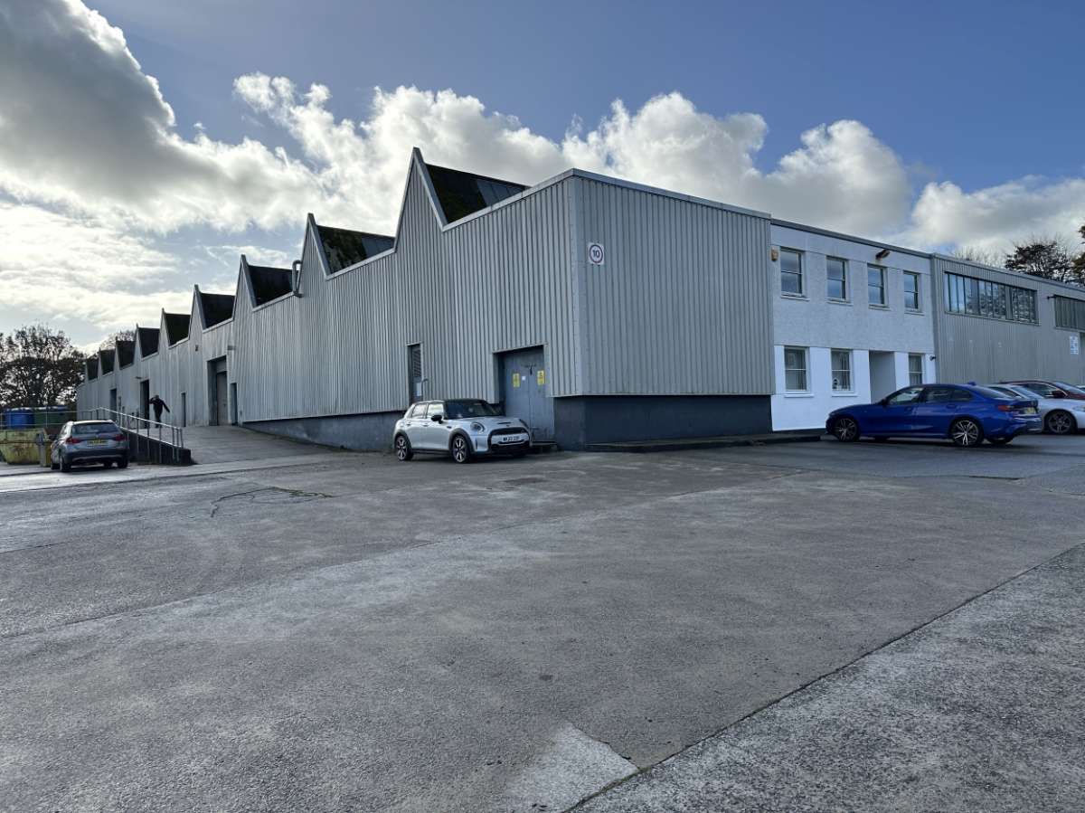 Industrial Unit in Falmouth - photo 2