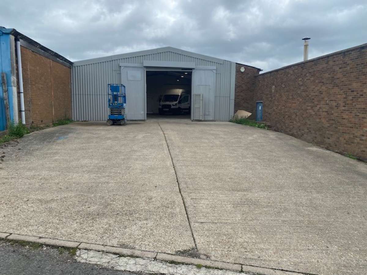 Industrial Unit in Huntingdon - photo 4