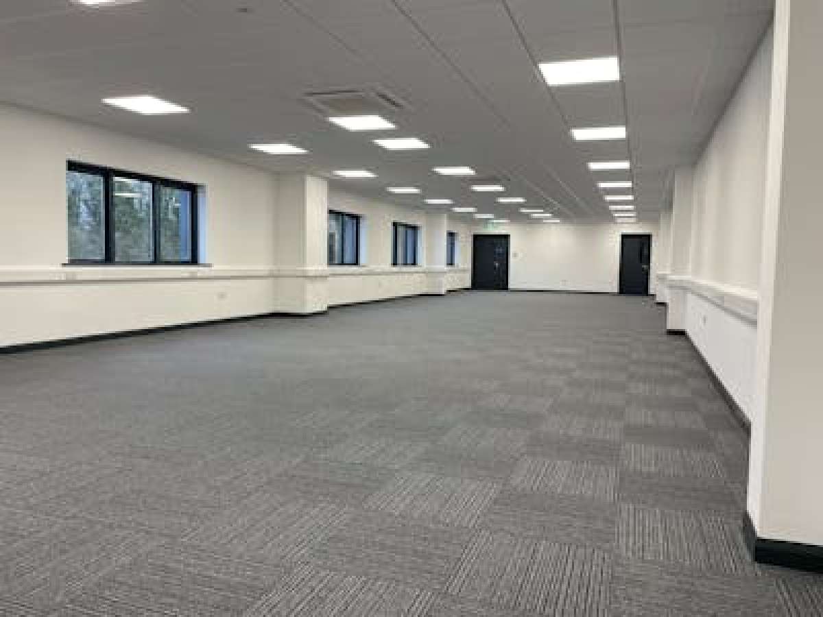 Industrial Unit in Northampton - photo 2
