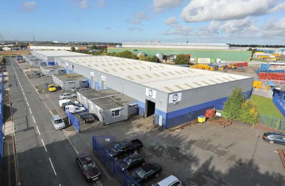 Industrial Unit in Liverpool - photo 2