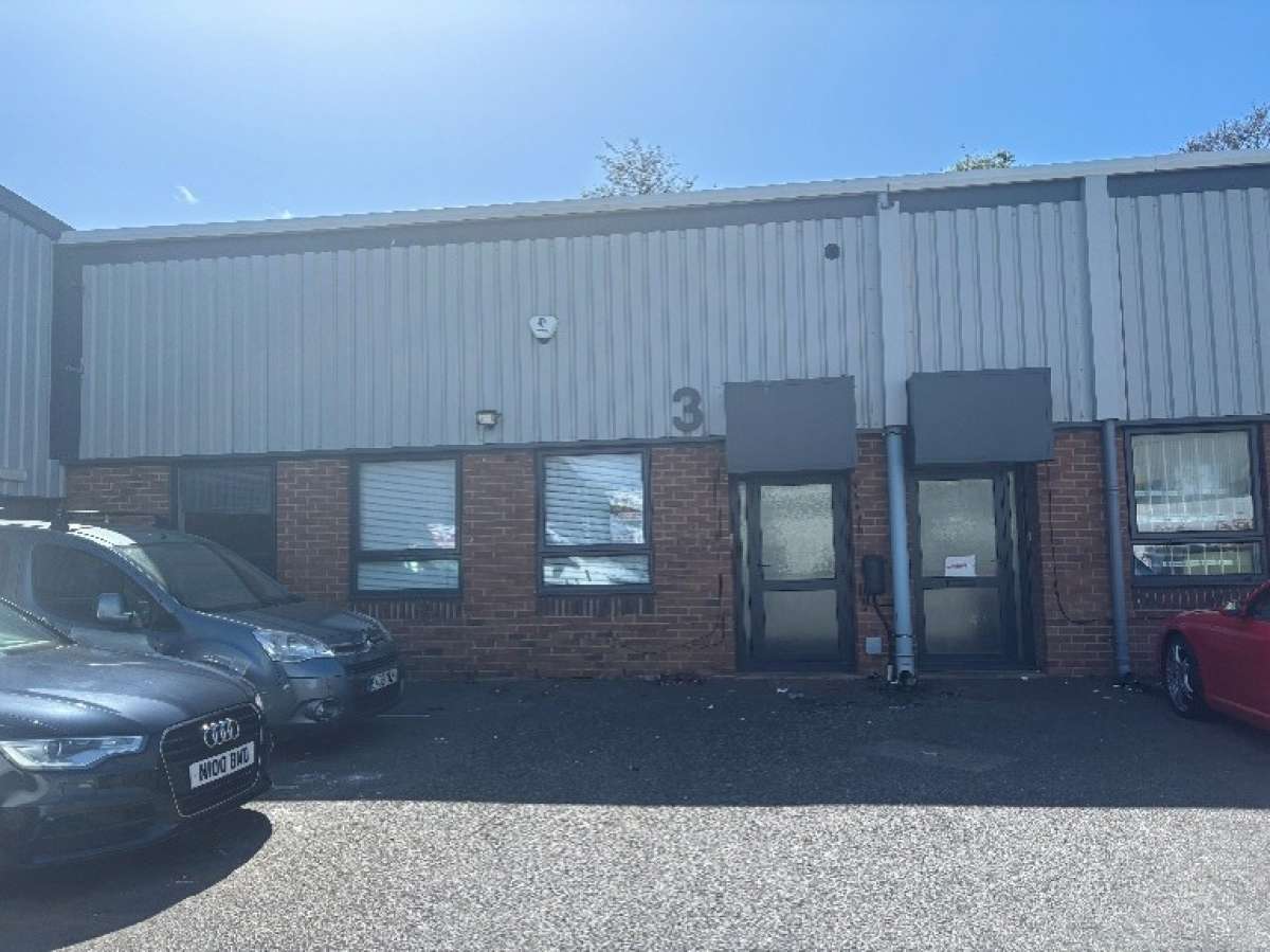 Industrial Unit in Worthing - photo 3