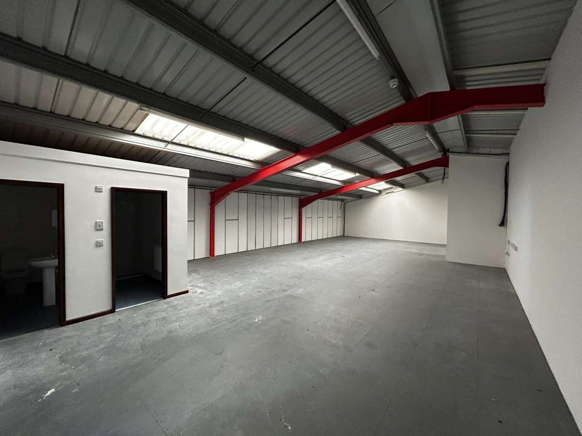 Industrial Unit in Ottery St. Mary - photo 4