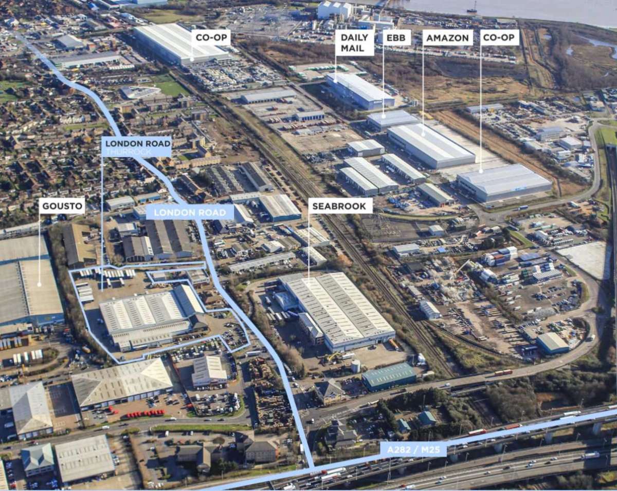 Industrial Unit in Thurrock - photo 2