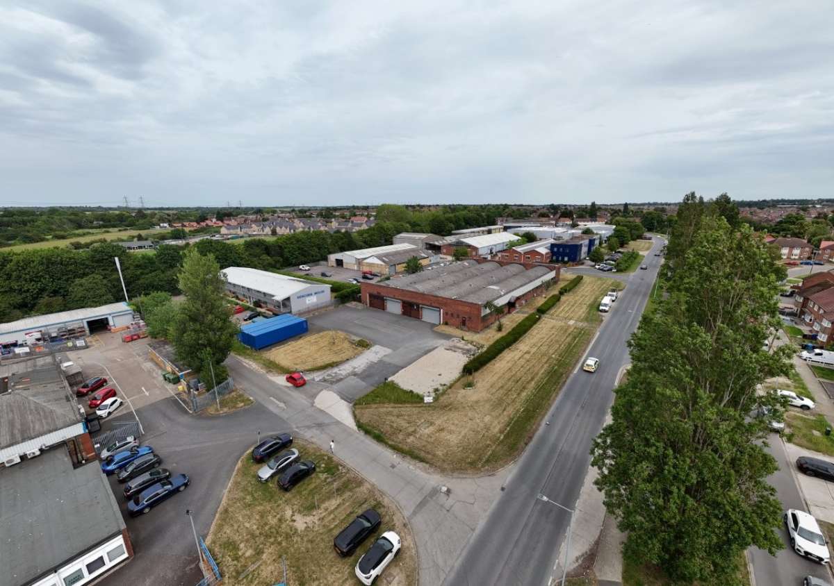 Industrial Unit in Ipswich - photo 2