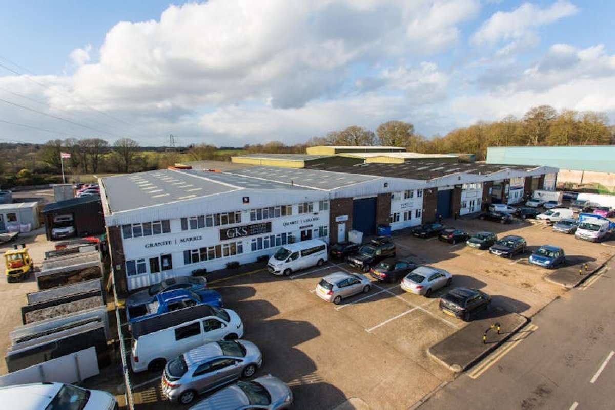 Industrial Unit in Southampton - photo 4