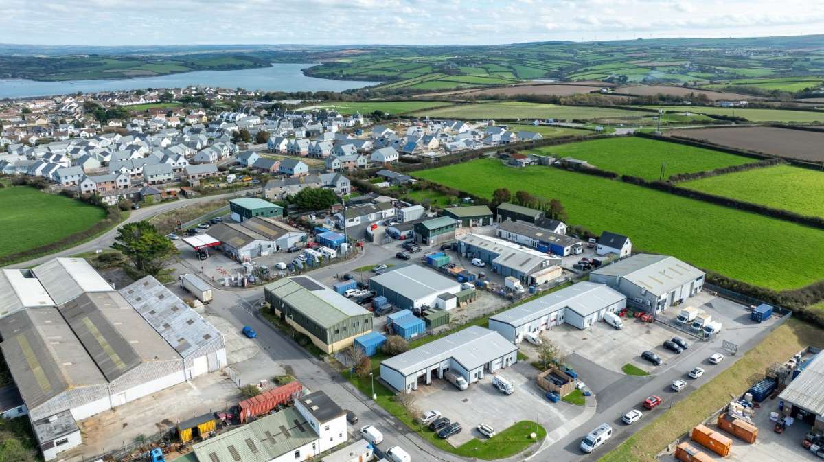Industrial Unit in Padstow - photo 4