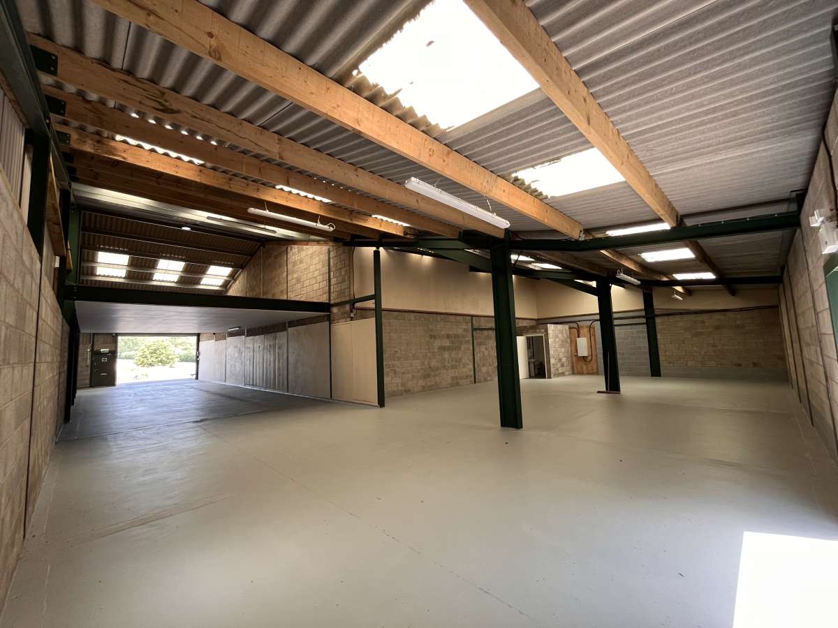Industrial Unit in Exeter - photo 2