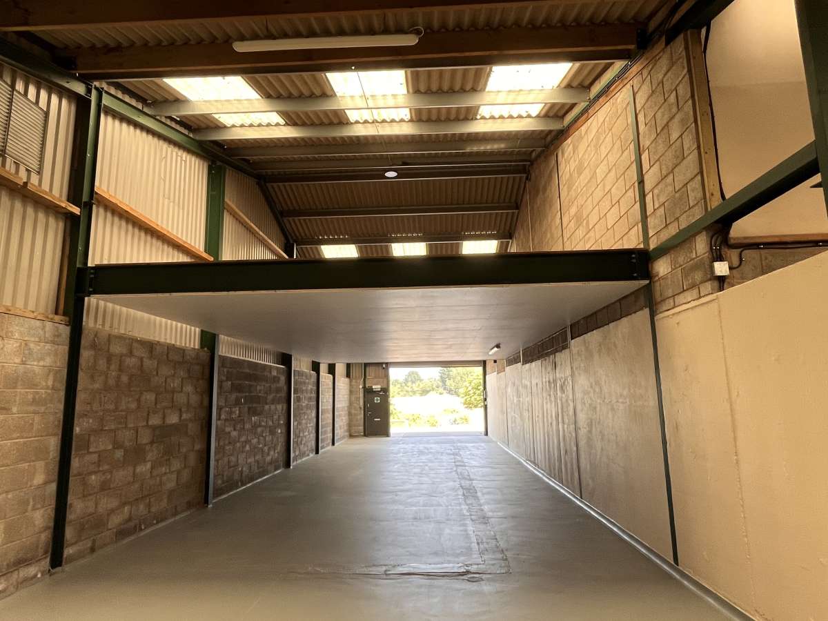 Industrial Unit in Exeter - photo 3