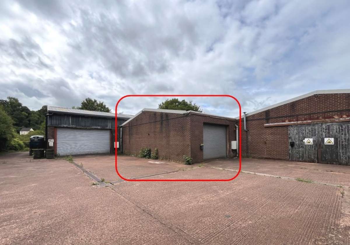 Industrial in Bampton