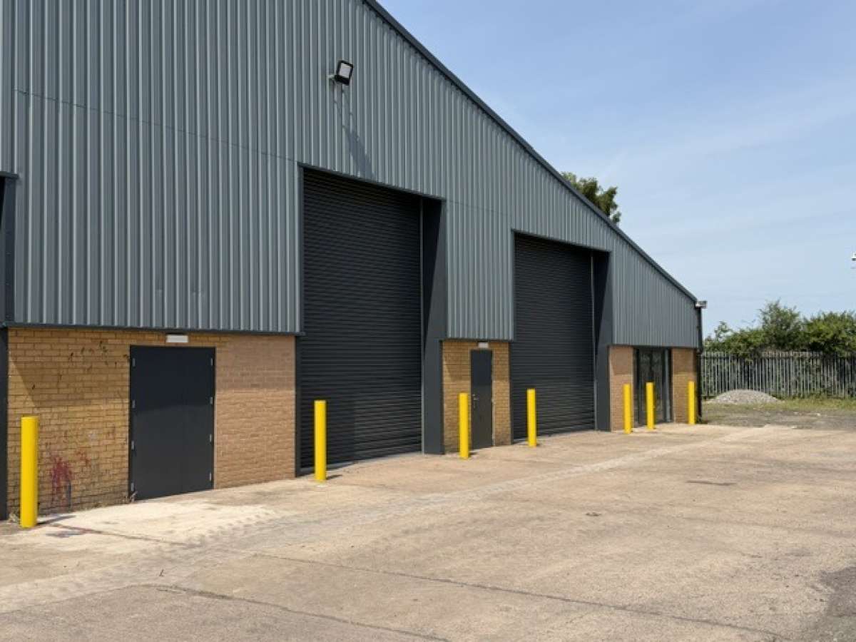 Industrial Unit in Stourbridge - photo 2
