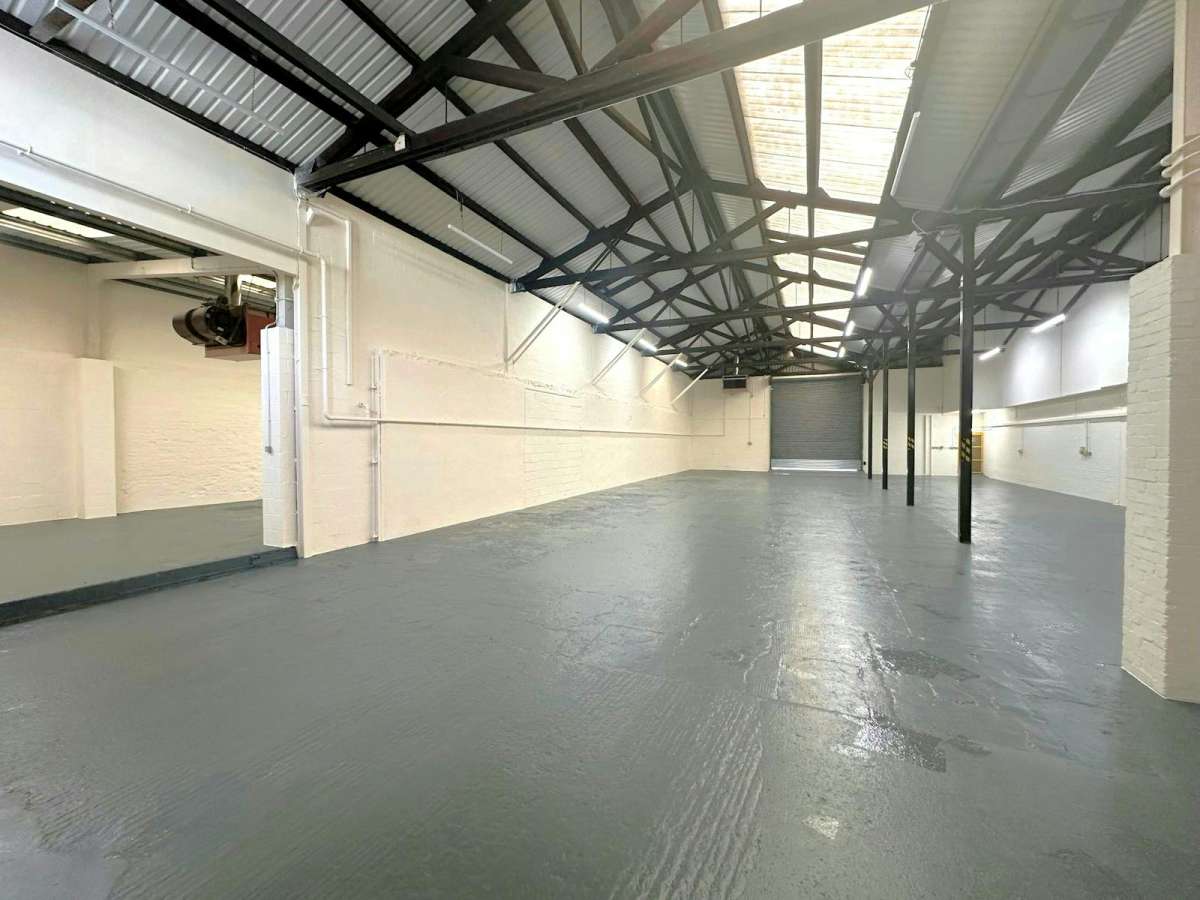 Industrial Unit in Romford