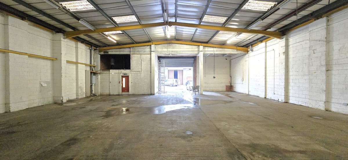Industrial Unit in London