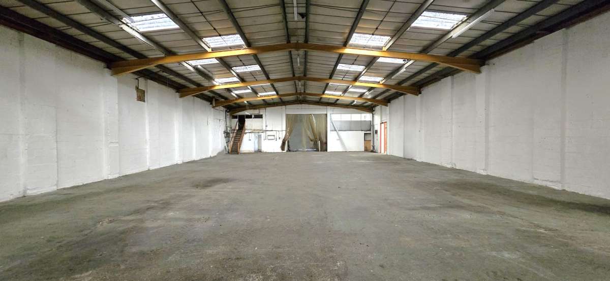Industrial Unit in London