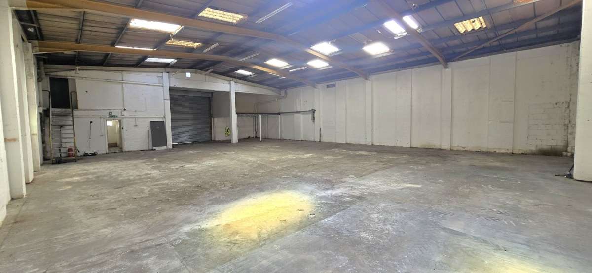 Industrial Unit in London