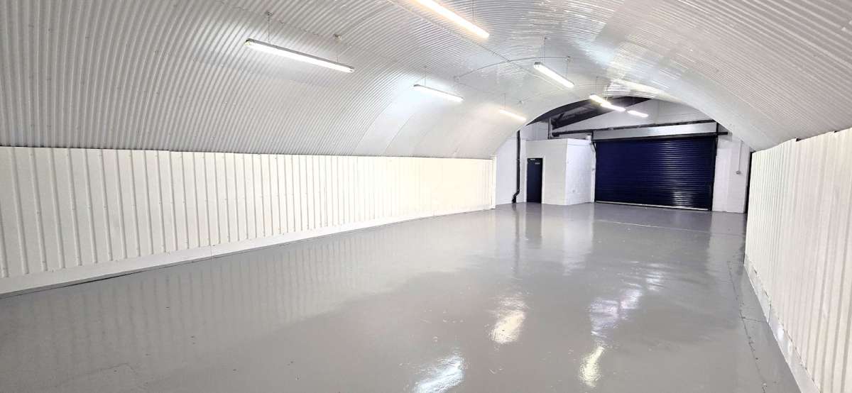 Industrial Unit in London
