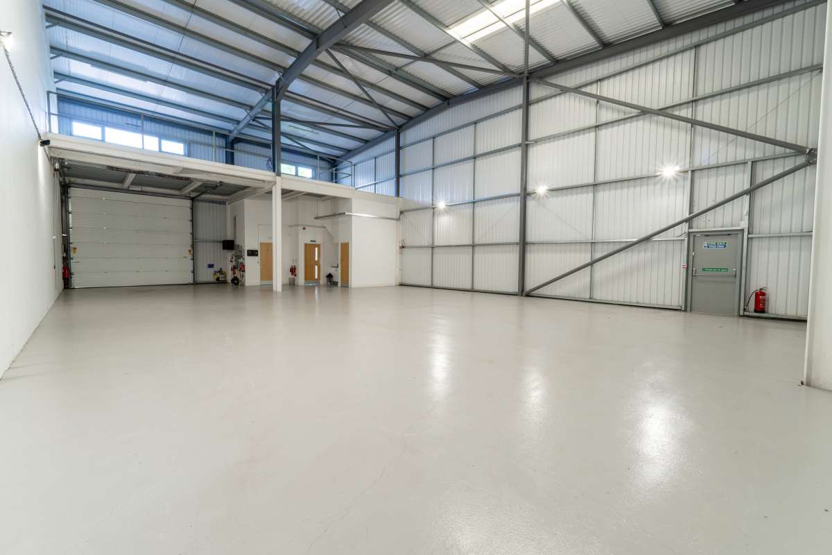 Industrial Unit in Sutton - photo 3