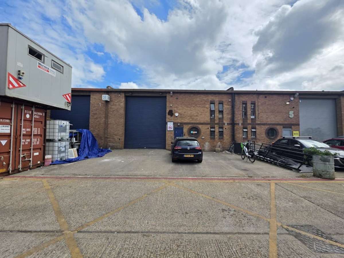 Industrial in Hackney