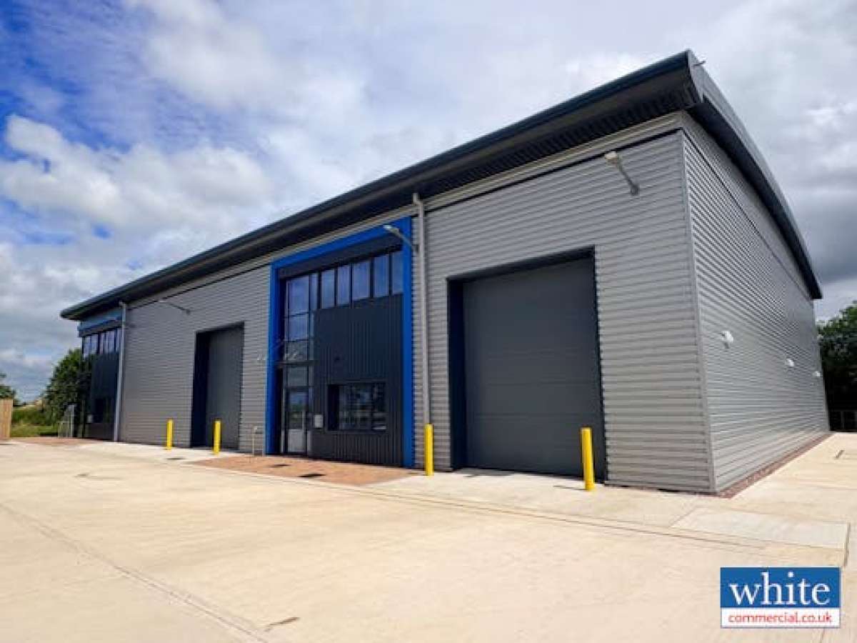 Industrial Unit in Greatworth - photo 2