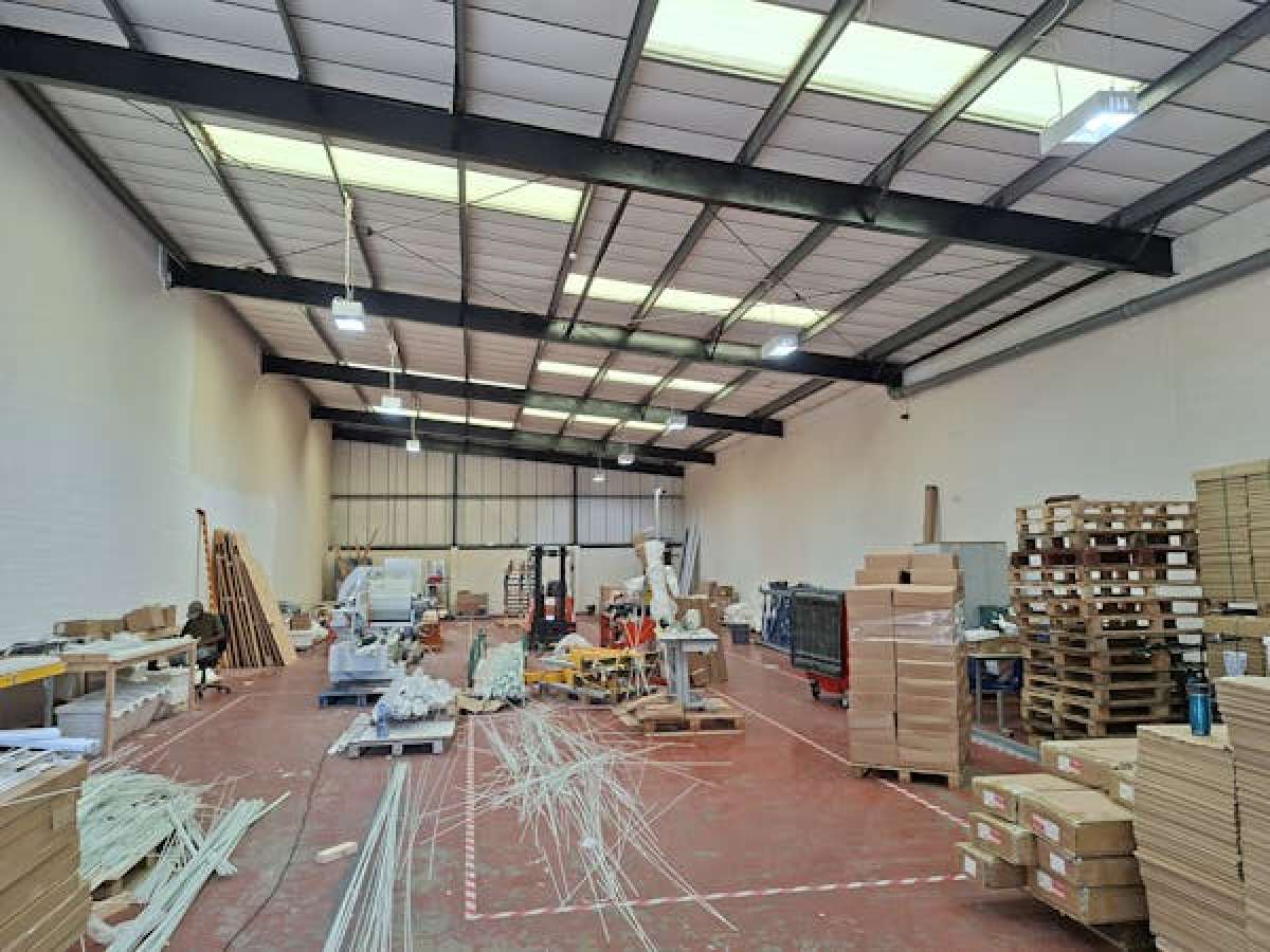 Industrial Unit in Birmingham - photo 2