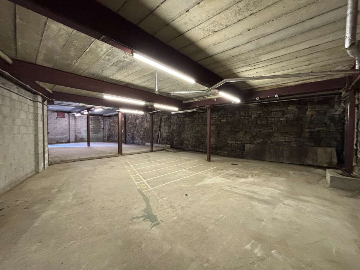 Industrial in Delph