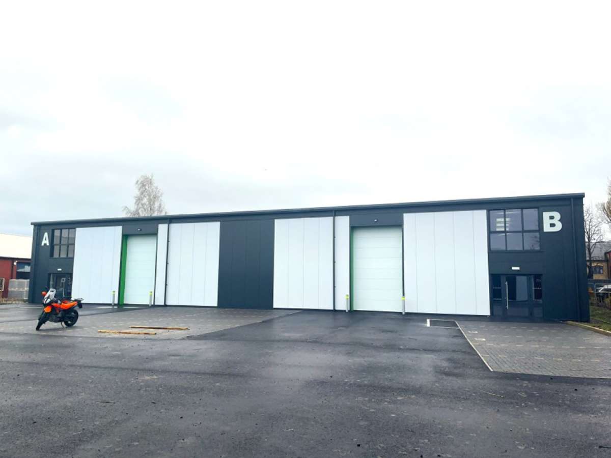 Industrial Unit in Bristol - photo 3