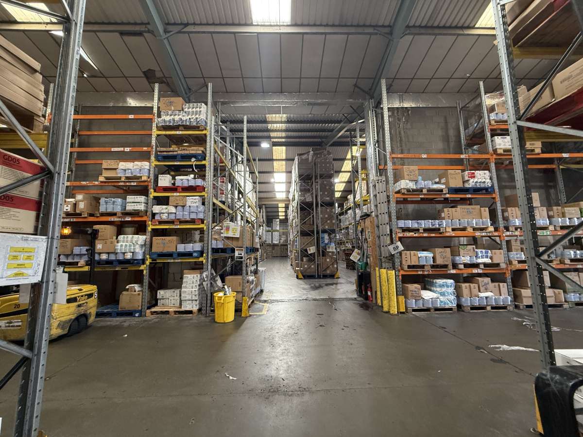 Industrial Unit in Harlow - photo 2