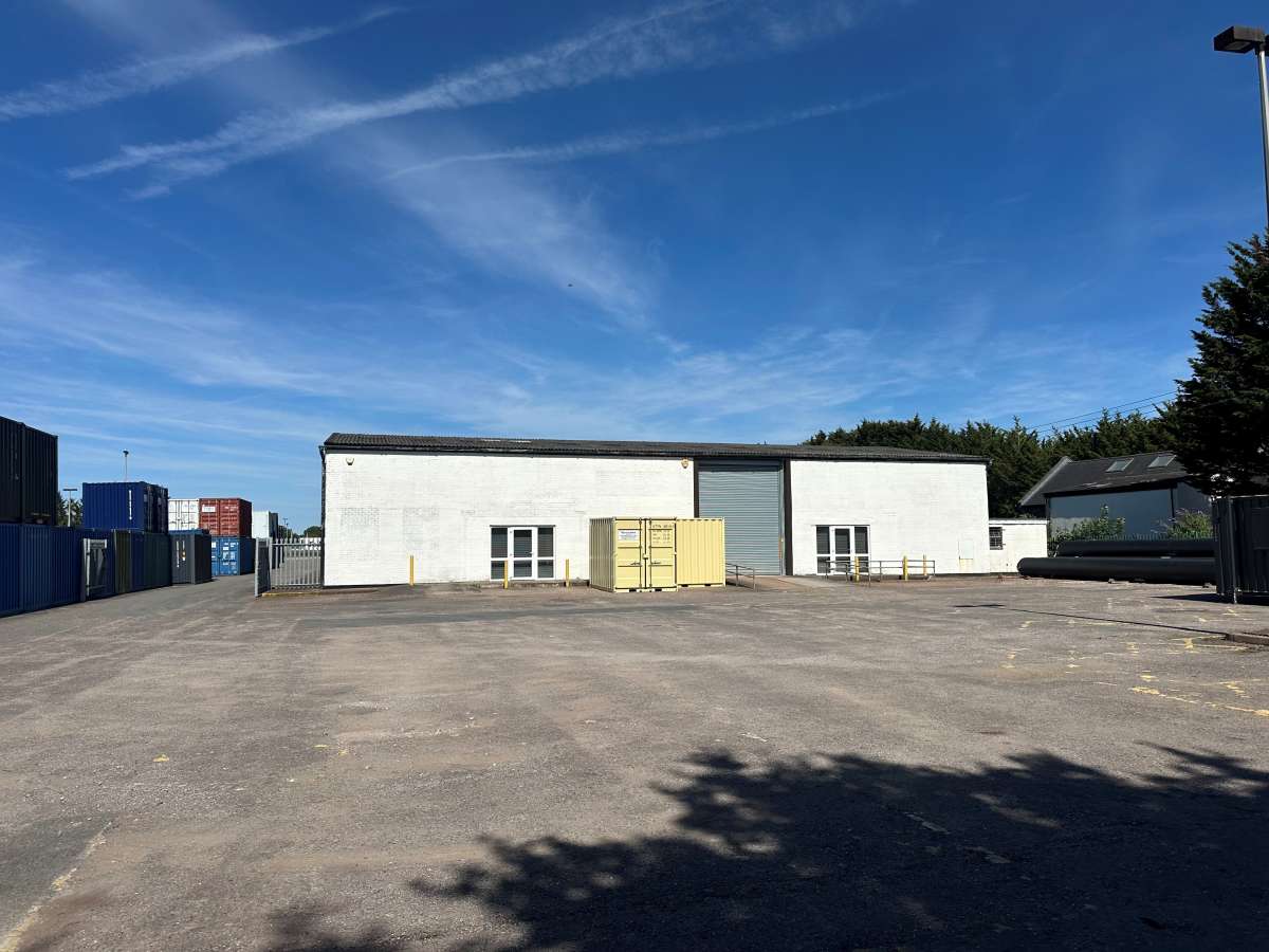 Industrial Unit in Exeter - photo 3