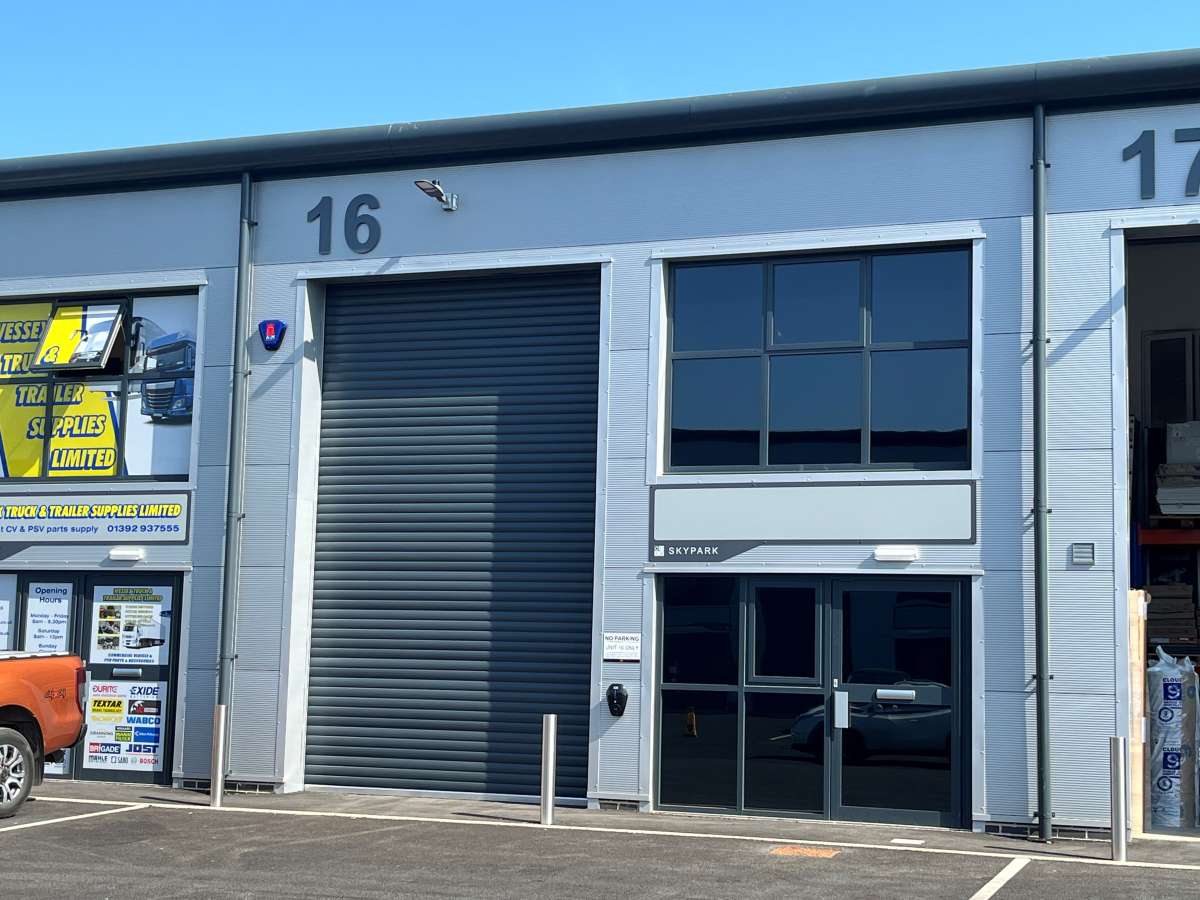 Industrial in Clyst Honiton